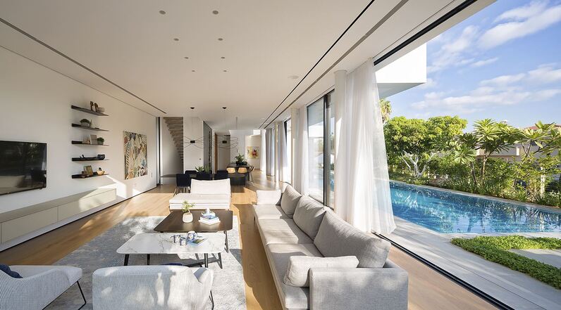 Thiết kế không gian phòng khách mang hơi hướng mở hài hòa với thiên nhiên