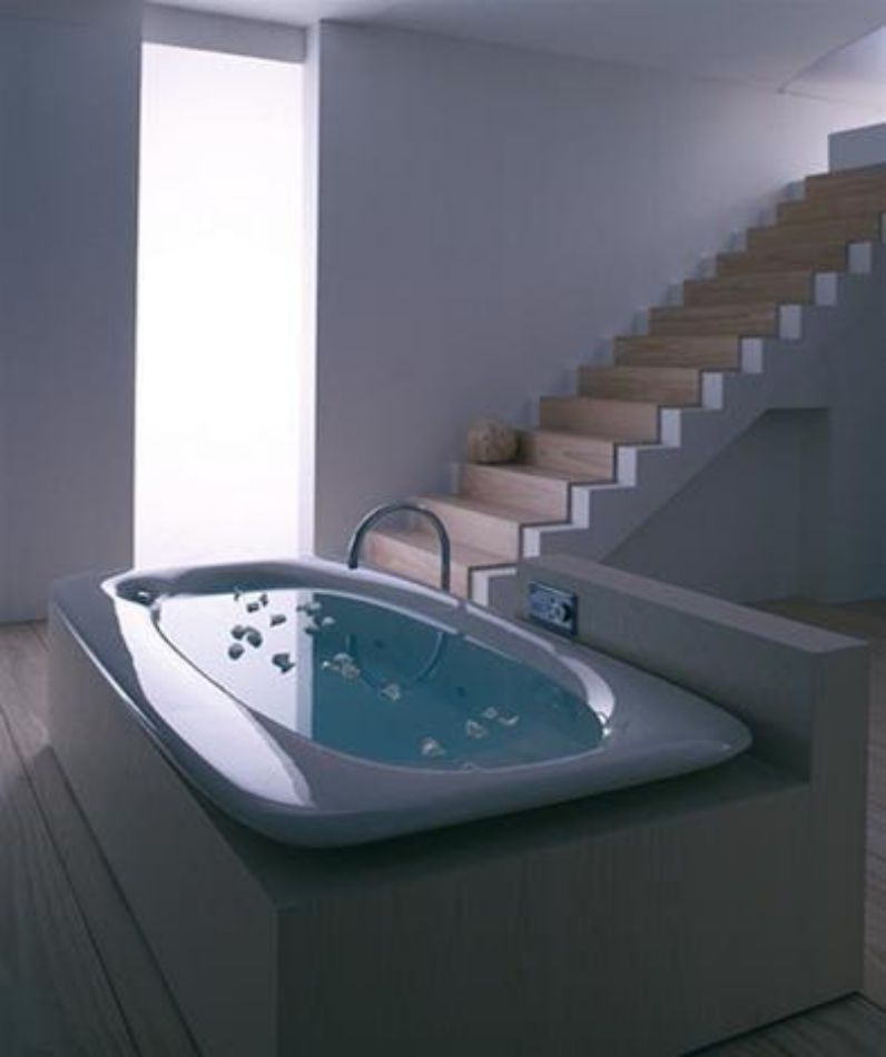 Thiết kế phòng tắm tương lai với bồn tắm hiện đại