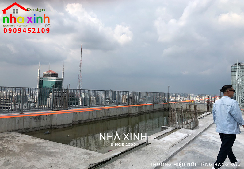 Khu vực bể bơi cho căn hộ Penthouse